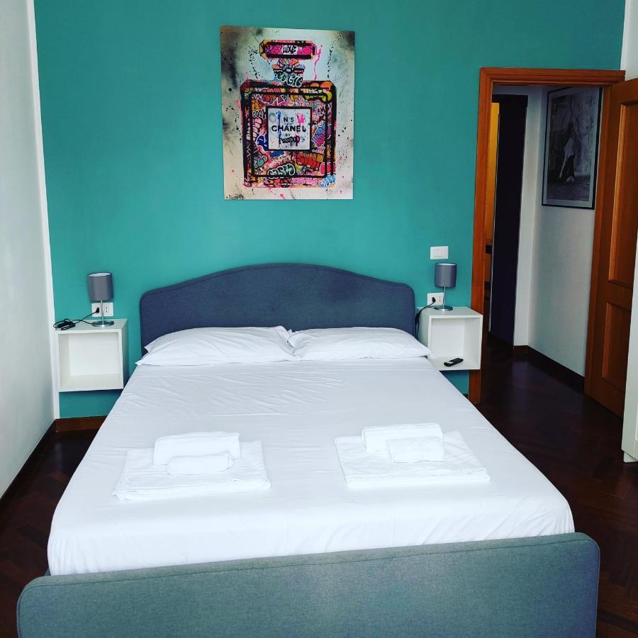 Pepe's Place - Re Di 3*