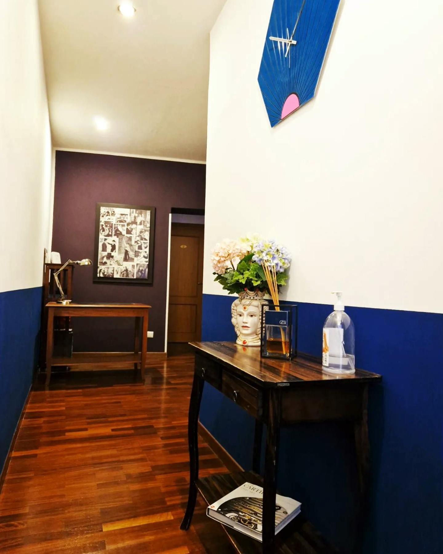Pepe's Place - Re Di Guest house
